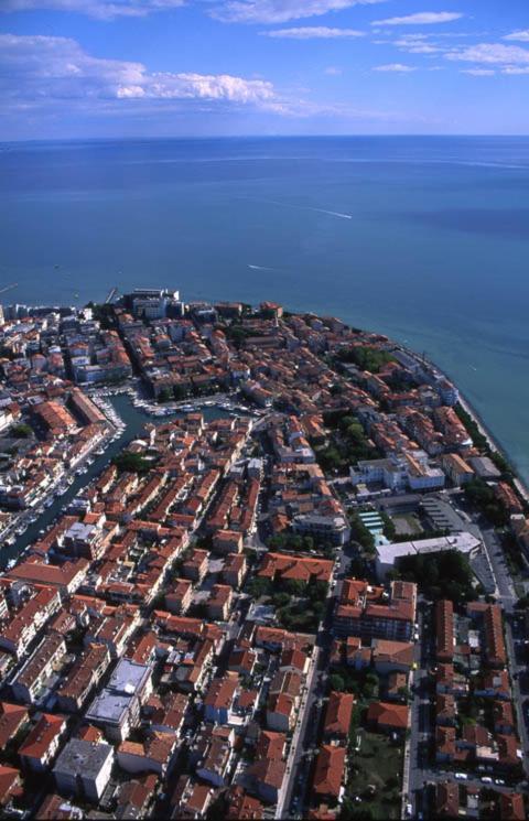 Villa Dora Grado Bagian luar foto